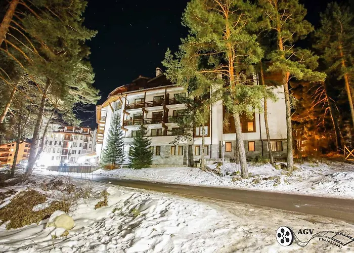 In Out Kosara Apartman 4*